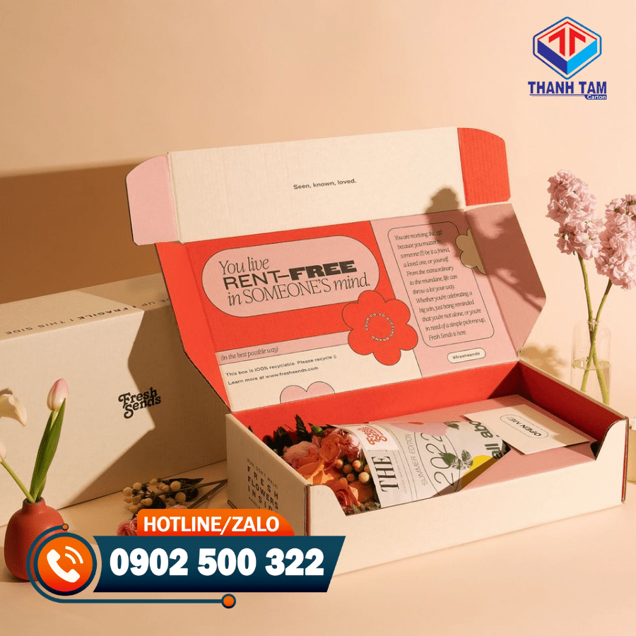 hop carton nắp cài