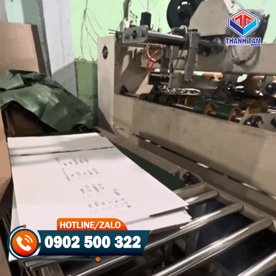 thùng giấy carton trắng